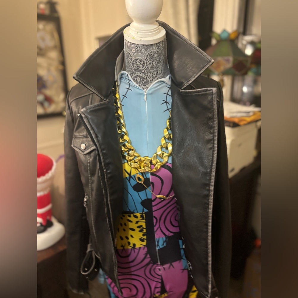 Desigual new jacket with tags on it absolutely beautiful, good quality